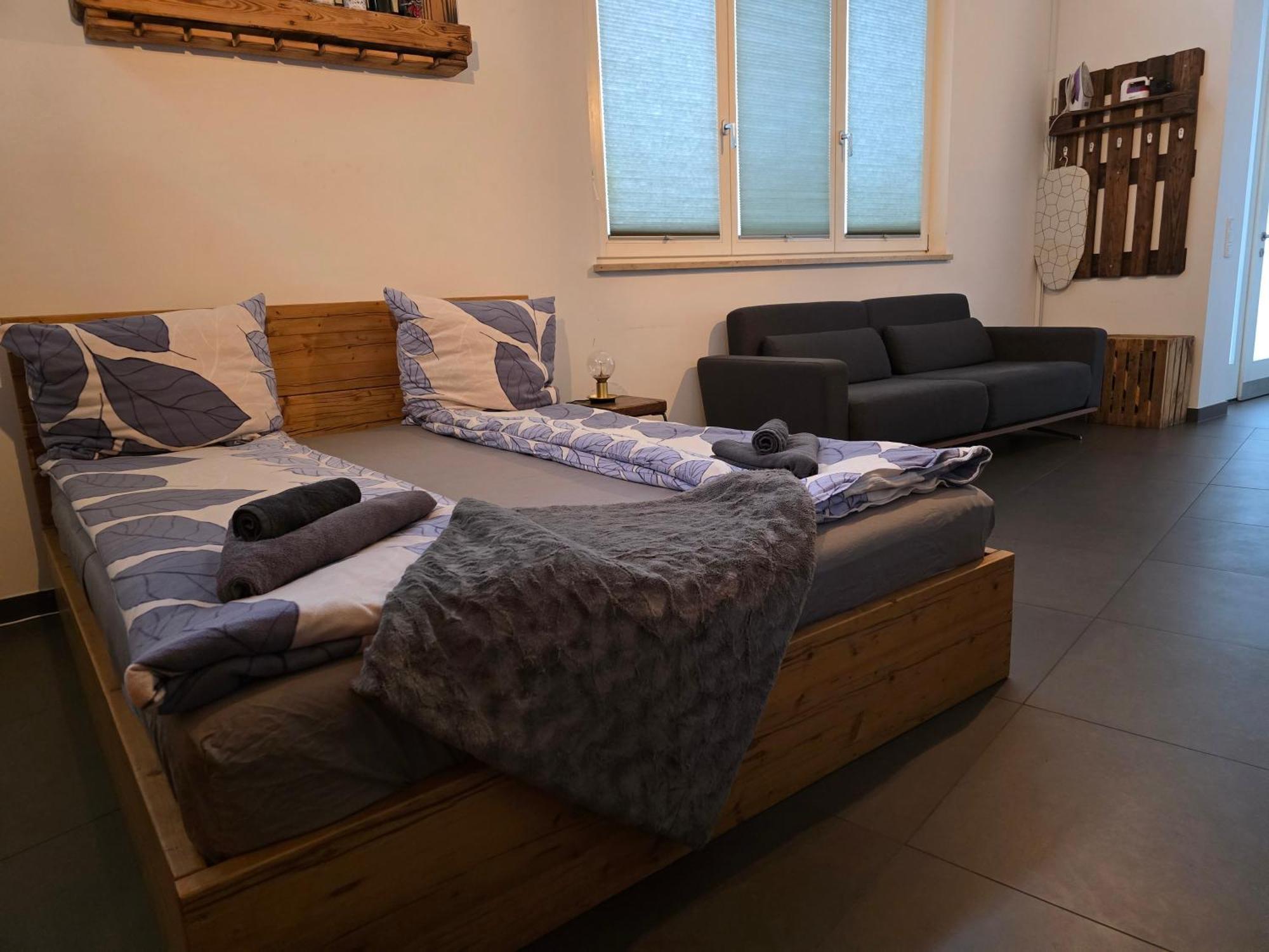 Luftiges Upcycling Im Eg - Zentral Appartamento